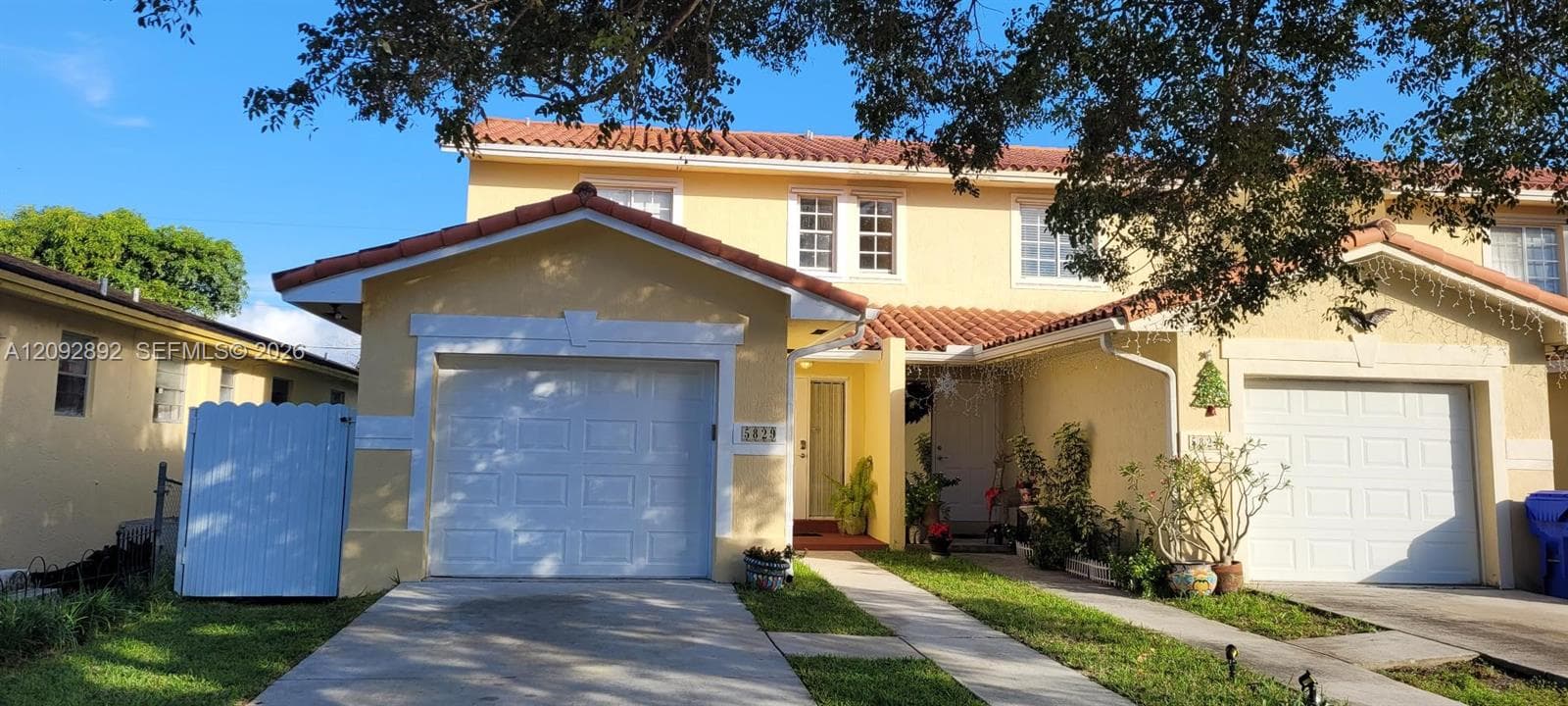 5829 Grant St, Hollywood FL 33021