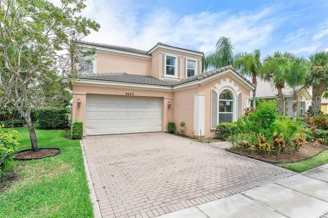 9640 Phipps Ln, Wellington FL 33414 - Wellington, FL - Photo 4