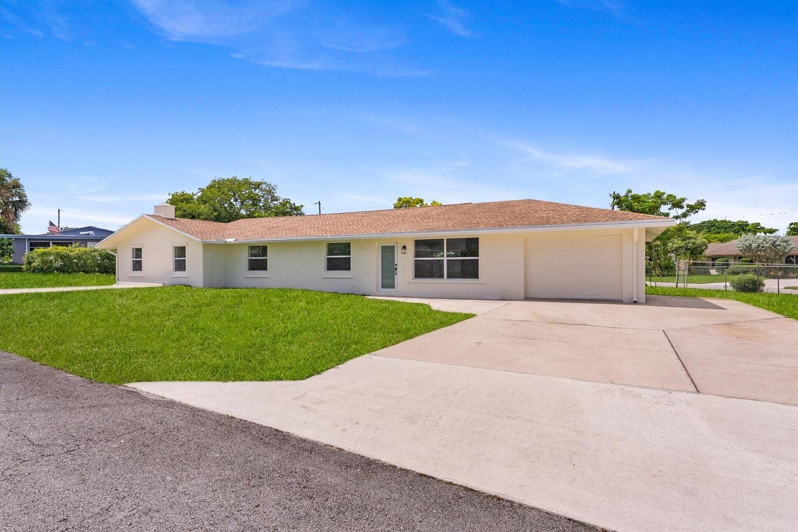 6873 S PLYMOUTH Drive S, Lake Worth FL 33462