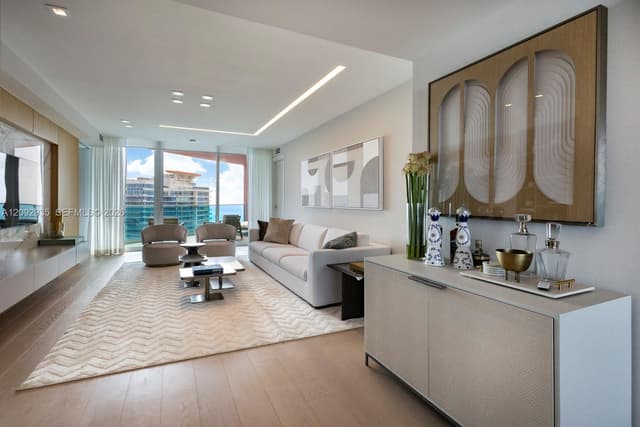 300 S Pointe Dr # 4206, Miami Beach FL 33139 - Miami Beach, FL - Photo 2