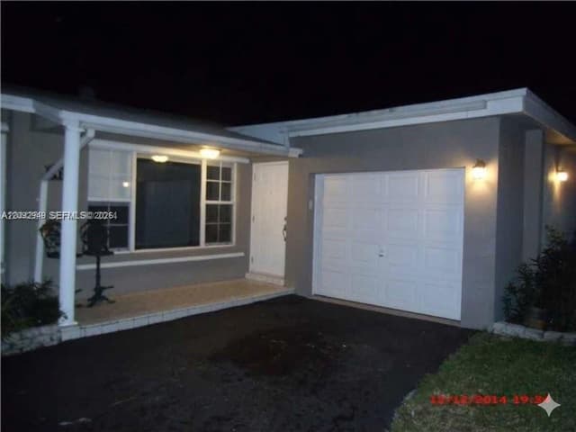 9470 NW 24th ST, Sunrise FL 33322 - Sunrise, FL - Photo 3