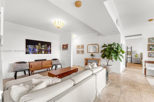 2425 SW 27th Ave # 704, Miami FL 33145 - Miami, FL - Photo 5
