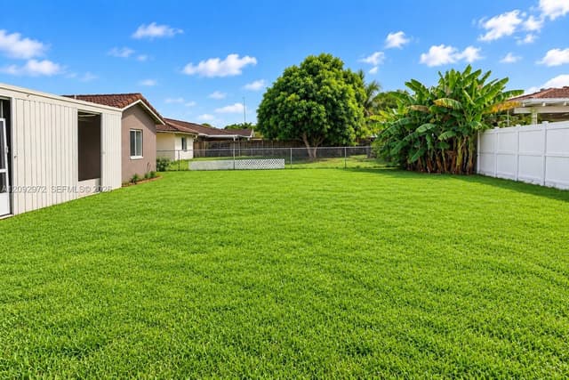 18046 SW 154th Pl, Miami FL 33187 - Miami, FL - Photo 4