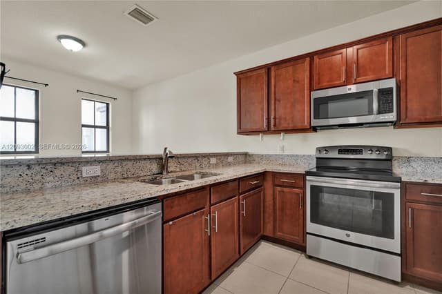 10620 NW 88th St # 207, Doral FL 33178 - Doral, FL - Photo 7