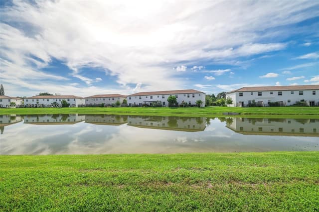 12685 NW 23rd Pl, Miami FL 33167 - Miami, FL - Photo 4