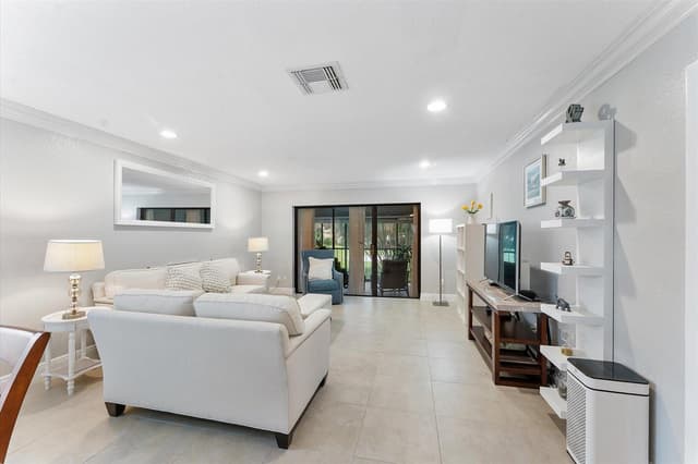 9193 Pecky Cypress Lane # 6b, Boca Raton FL 33428 - Boca Raton, FL - Photo 5