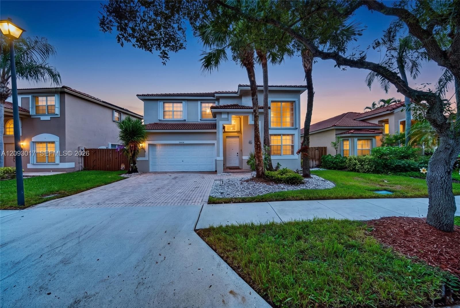 16424 Sapphire Pl, Weston FL 33331 - Weston, FL - Photo 1