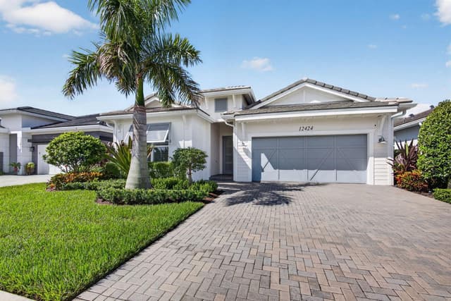 12424 Hammock Way, Palm Beach Gardens FL 33412 - Palm Beach Gardens, FL - Photo 4