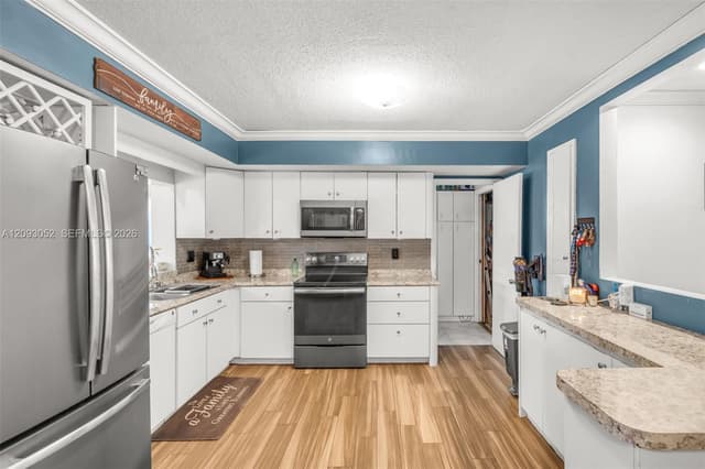 1830 N 54th Ave, Hollywood FL 33021 - Hollywood, FL - Photo 6