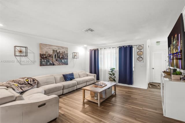 1830 N 54th Ave, Hollywood FL 33021 - Hollywood, FL - Photo 3
