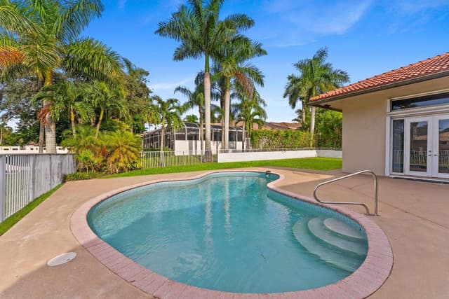 11987 NW 9TH Street, Coral Springs FL 33071 - Coral Springs, FL - Photo 6