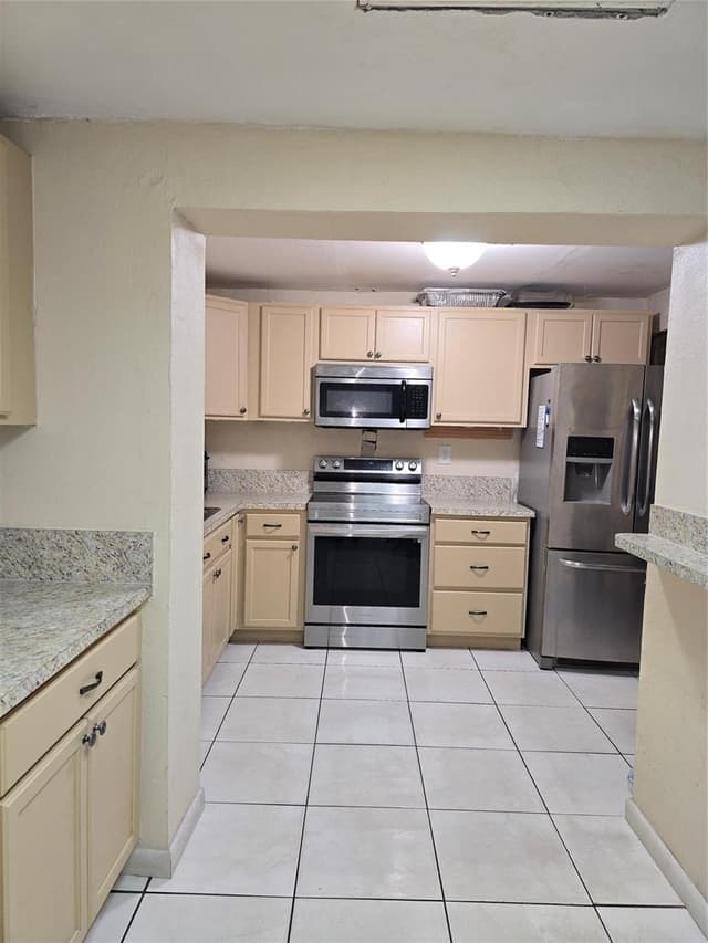 2420 N 59TH Terrace, Hollywood FL 33021 - Hollywood, FL - Photo 7