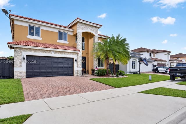 21043 SW 92nd Pl, Cutler Bay FL 33189 - Cutler Bay, FL - Photo 2