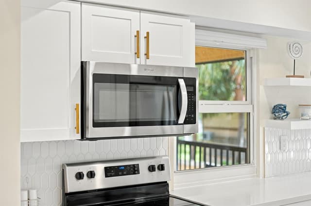 2121 S Ocean Boulevard # 106, Lauderdale By The Sea FL 33062 - Lauderdale By The Sea, FL - Photo 6