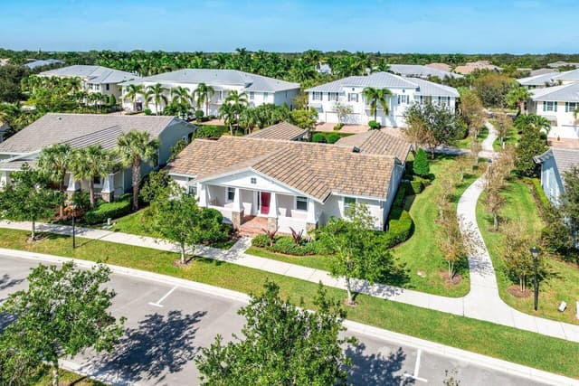 1131 N Prescott Drive, Jupiter FL 33458 - Jupiter, FL - Photo 2
