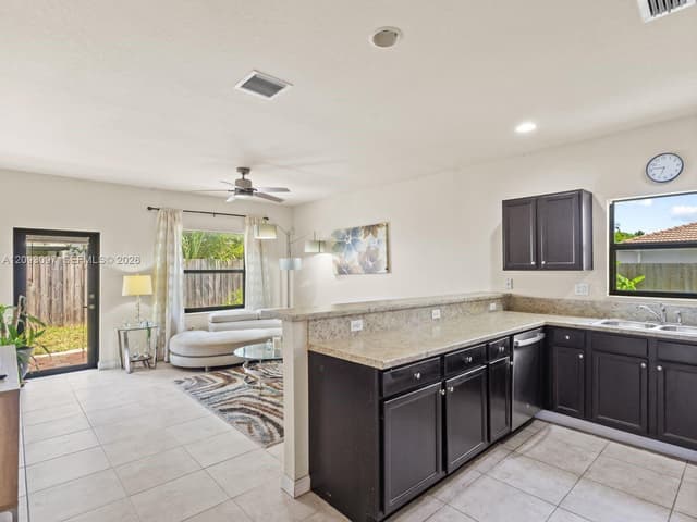 11865 SW 236th St, Homestead FL 33032 - Homestead, FL - Photo 6