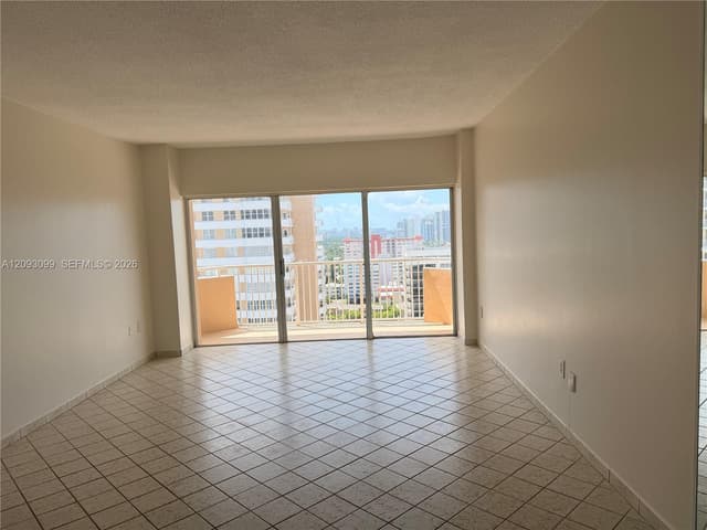 1965 S Ocean Dr # 18C, Hallandale Beach FL 33009 - Hallandale Beach, FL - Photo 2