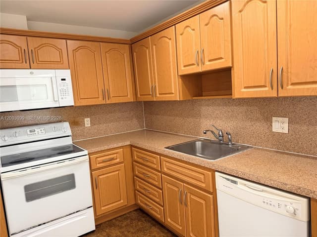 1965 S Ocean Dr # 18C, Hallandale Beach FL 33009 - Hallandale Beach, FL - Photo 3