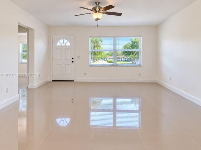 1788 NW 112th Ter, Miami FL 33167 - Miami, FL - Photo 2