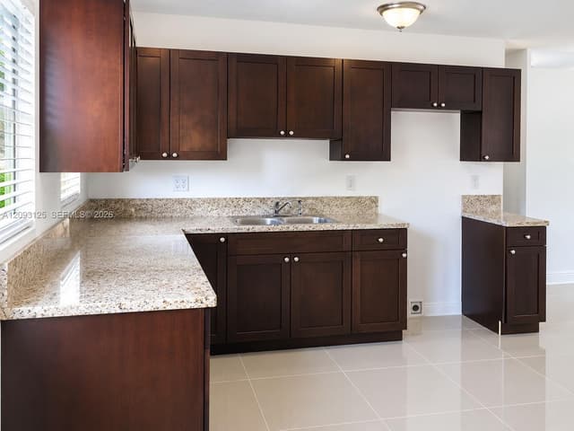 1788 NW 112th Ter, Miami FL 33167 - Miami, FL - Photo 3