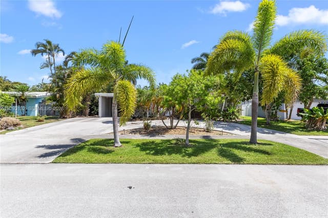 809 SE 14th Dr, Deerfield Beach FL 33441 - Deerfield Beach, FL - Photo 4