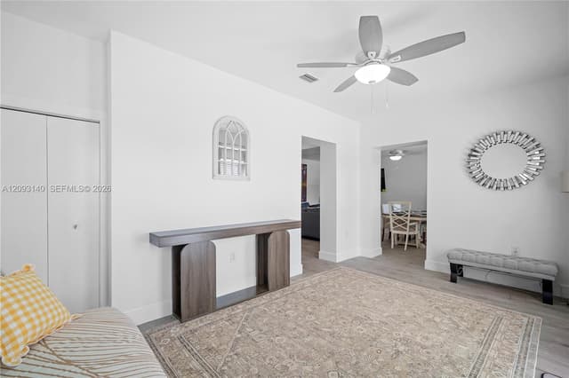 836 NW 33rd Ave, Miami FL 33125 - Miami, FL - Photo 2