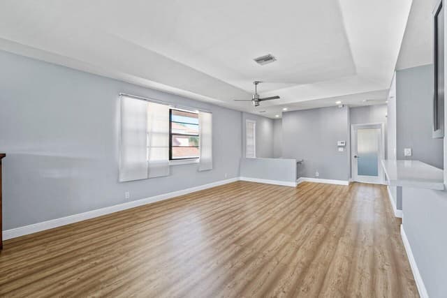 8682 Vía Reale, Boca Raton FL 33496 - Boca Raton, FL - Photo 3