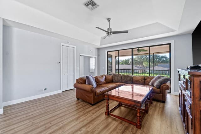 8682 Vía Reale, Boca Raton FL 33496 - Boca Raton, FL - Photo 5