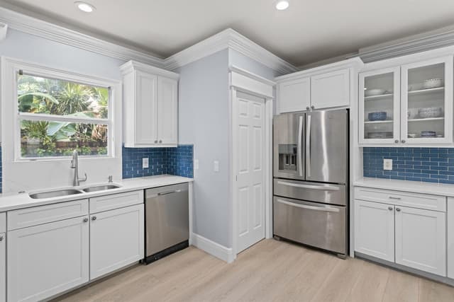 360 Gregory Road, West Palm Beach FL 33405 - West Palm Beach, FL - Photo 3