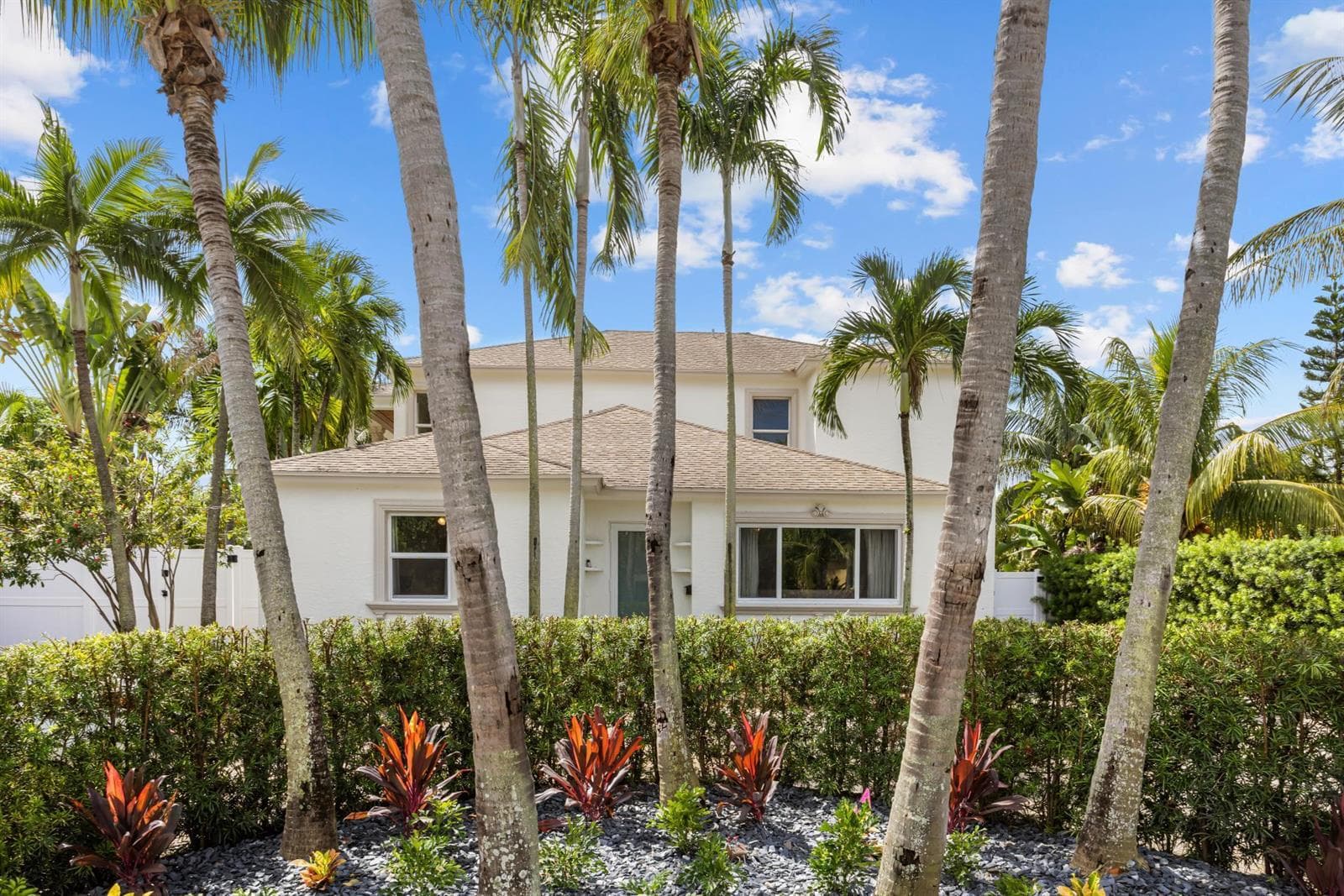 360 Gregory Road, West Palm Beach FL 33405 - West Palm Beach, FL - Photo 1