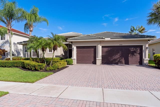 11848 Osprey Point Circle, Wellington FL 33449 - Wellington, FL - Photo 3
