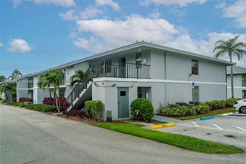 905 Southridge Rd # 104C, Delray Beach FL 33444