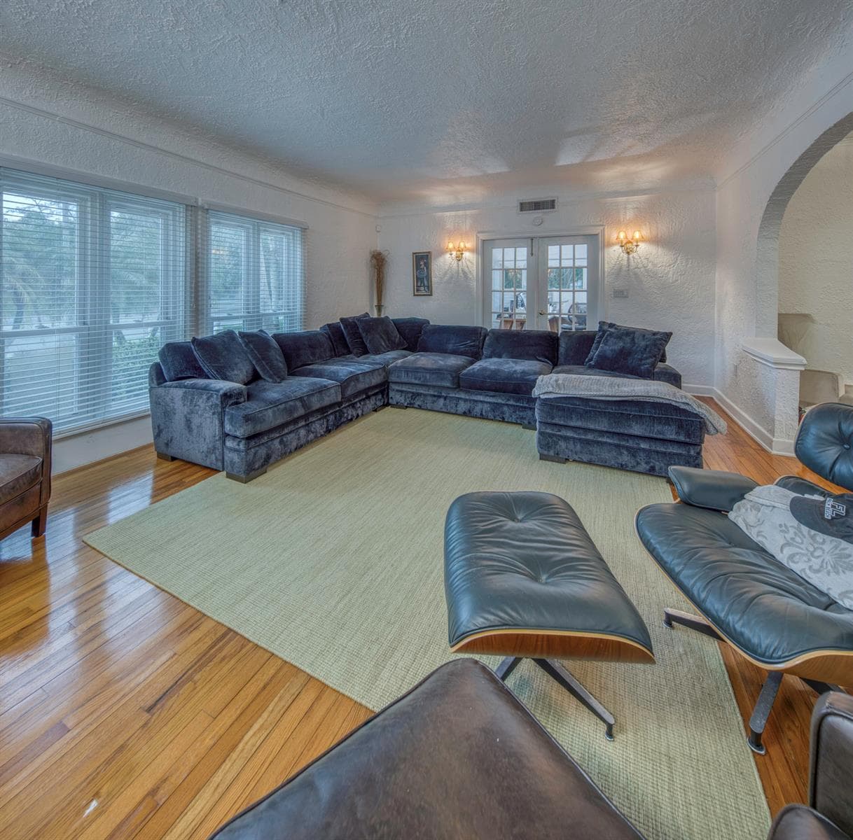 411 S FEDERAL Highway, FL 33460 - Photo 1