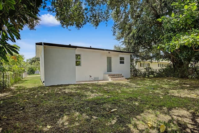 1785 NW 52nd St, Miami FL 33142 - Miami, FL - Photo 5
