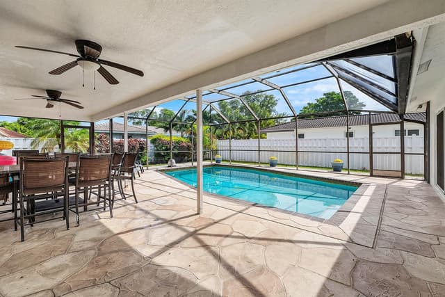 10975 NW 19TH Street, Coral Springs FL 33071 - Coral Springs, FL - Photo 2