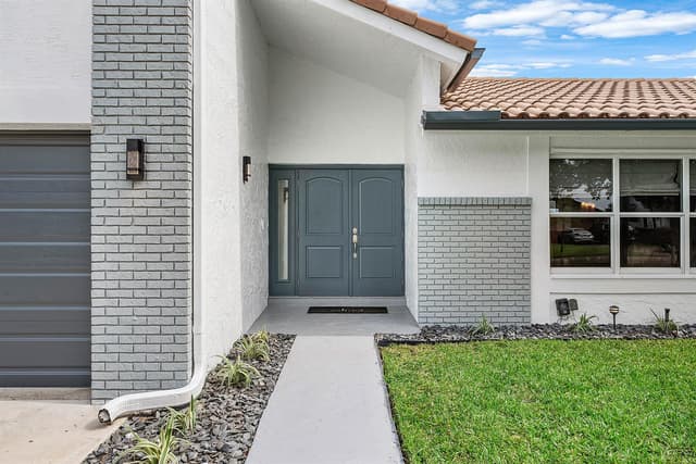 10975 NW 19TH Street, Coral Springs FL 33071 - Coral Springs, FL - Photo 3