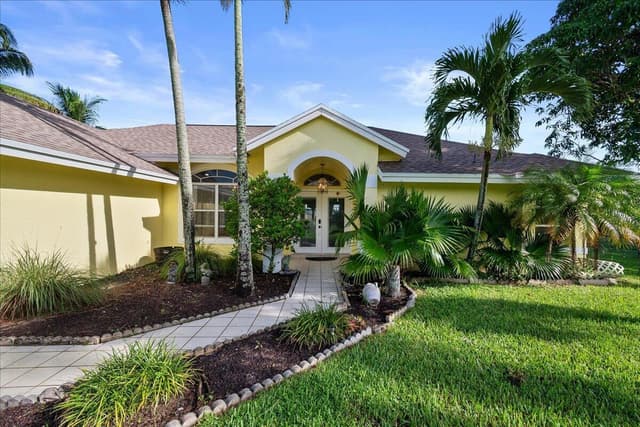 17713 32nd Lane N, Loxahatchee FL 33470 - Loxahatchee, FL - Photo 2