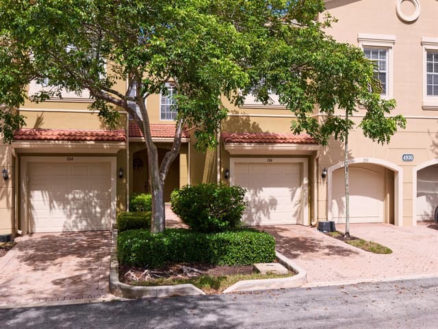 4930 Bonsai Circle # 106, Palm Beach Gardens FL 33418 - Palm Beach Gardens, FL - Photo 3