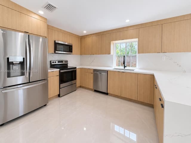 11708 SW 114th Ter, Miami FL 33186 - Miami, FL - Photo 5