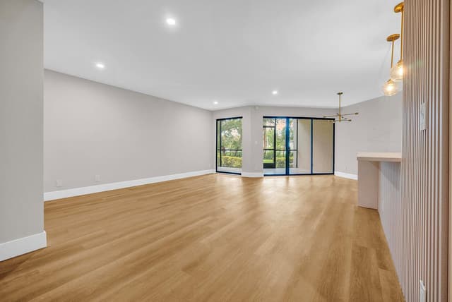 5701 CAMINO DEL SOL # 102, Boca Raton FL 33433 - Boca Raton, FL - Photo 4
