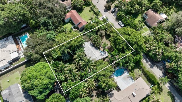 1103 NE 118th St, Biscayne Park FL 33161 - Biscayne Park, FL - Photo 7