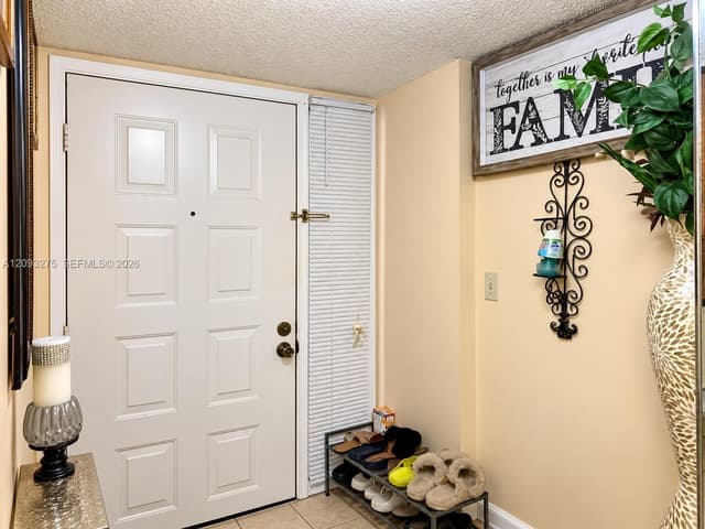8020 Hampton Blvd # 309, North Lauderdale FL 33068 - North Lauderdale, FL - Photo 5