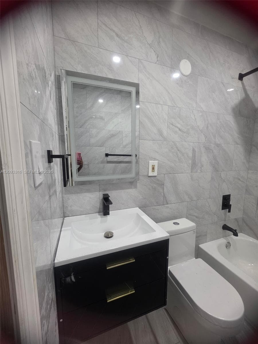 9624 NW 24, Miami FL 33147 - Miami, FL - Photo 1