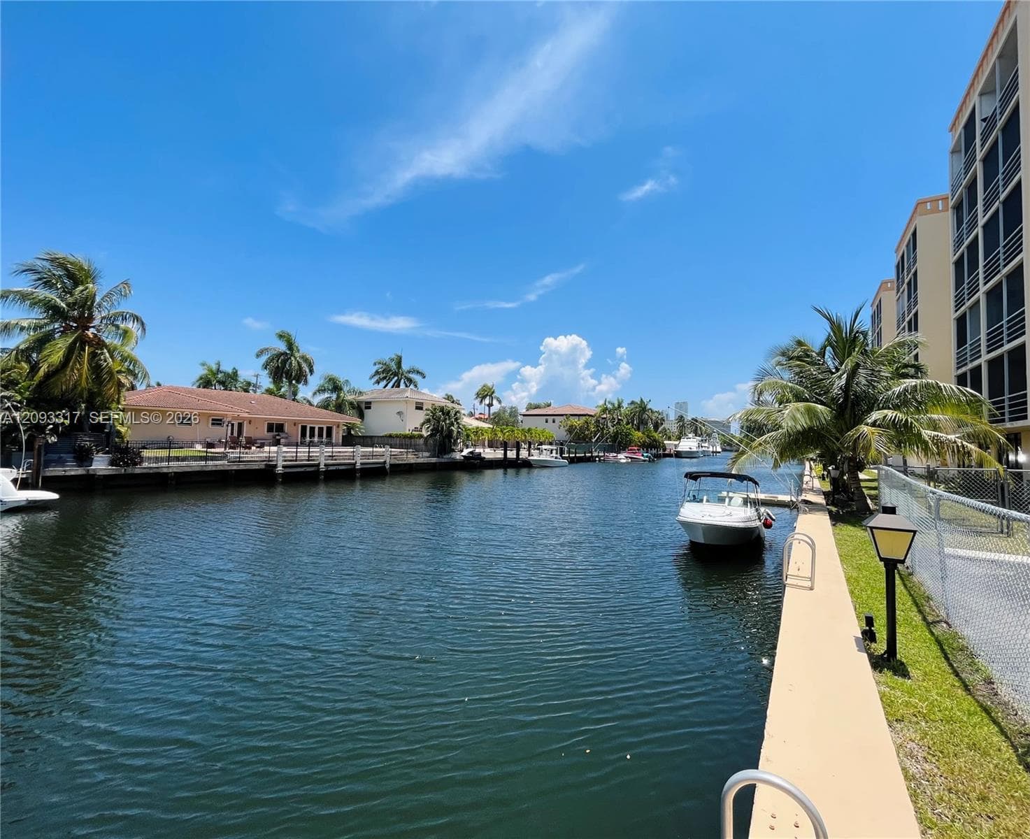 2935 NE 163rd St # 5P, North Miami Beach FL 33160 - North Miami Beach, FL - Photo 1