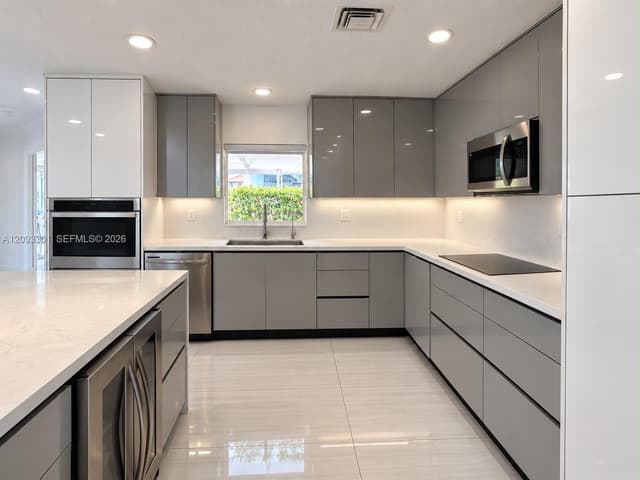 12967 NW 7th Ln, Miami FL 33182 - Miami, FL - Photo 5