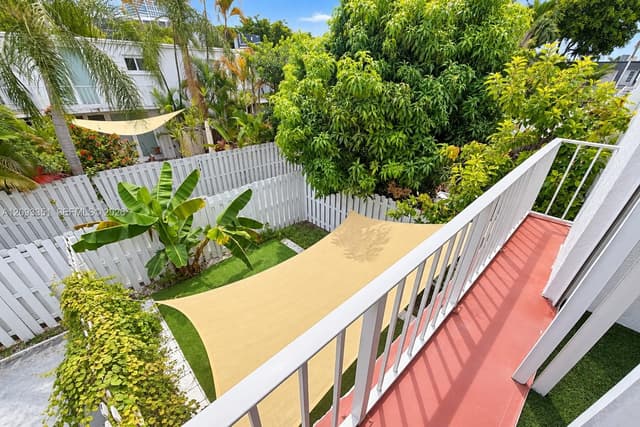 712 NE 26th Ave, Hallandale Beach FL 33009 - Hallandale Beach, FL - Photo 7