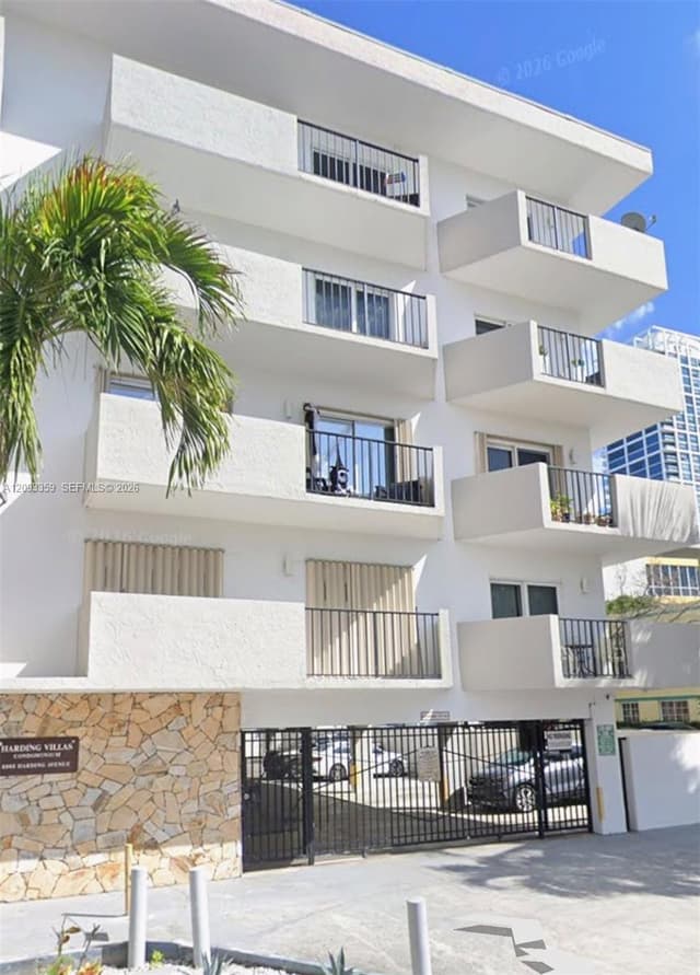 6965 Harding Ave # 305, Miami Beach FL 33141 - Miami Beach, FL - Photo 2