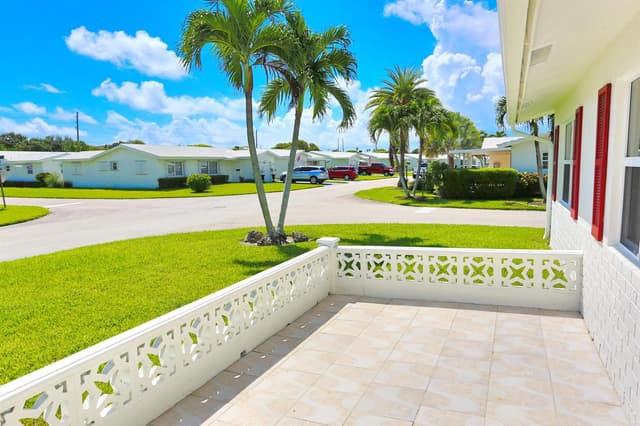 1015 SW 16th Street, Boynton Beach FL 33426 - Boynton Beach, FL - Photo 6