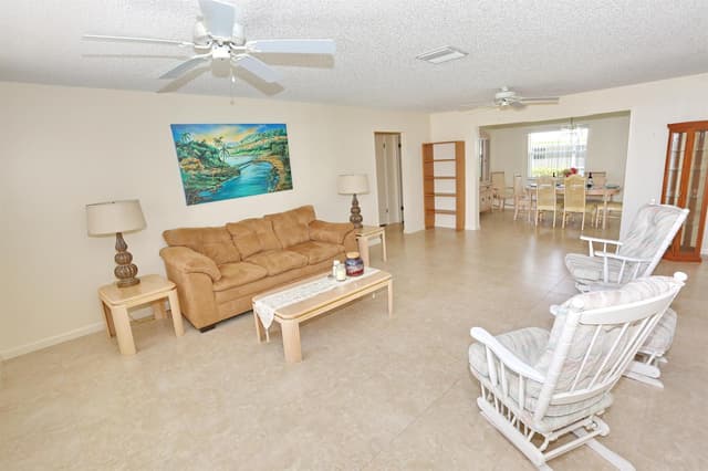 1015 SW 16th Street, Boynton Beach FL 33426 - Boynton Beach, FL - Photo 7