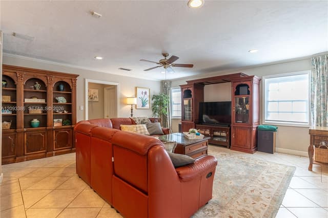 9761 SW 123rd St, Miami FL 33176 - Miami, FL - Photo 5